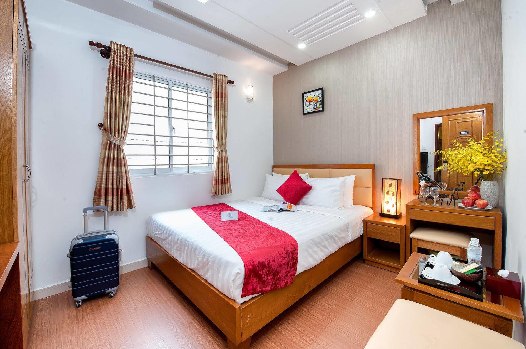 Vilion Boutique Hotel Ben Thanh ホーチミン市 エクステリア 写真